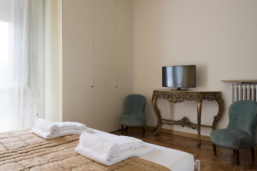 Rooms Villa Bergamo Airport 斯卡佐罗夏特 外观 照片